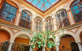 La casa del Cipres una casa con historia
